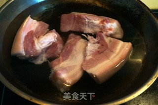 蒜泥五花肉的做法步骤：1