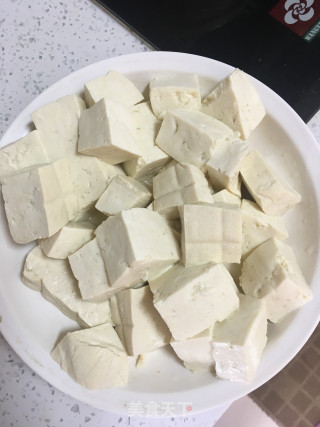 砂锅豆腐的做法步骤：1
