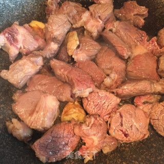 蕃茄胡萝卜红烧牛腩的做法步骤：6