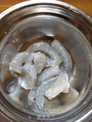 虾仁萝卜丝汤的做法步骤：3