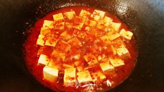 麻婆豆腐的做法步骤：4