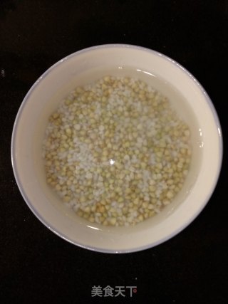 荞麦大米糊的做法步骤：1