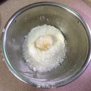 椰蓉小酥球的做法步骤：8