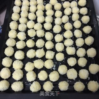 椰蓉小酥球的做法步骤：9