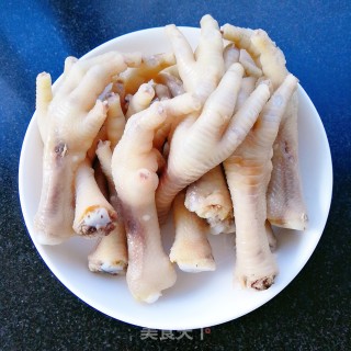 红烧鸡爪的做法步骤：5