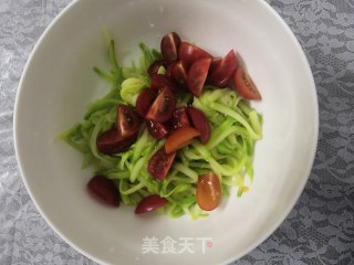 小番茄生瓜捞的做法步骤：12