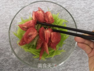 番茄拌莴笋的做法步骤：8