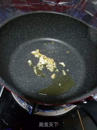 芦笋炒虾仁的做法步骤：3