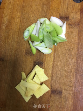 黄焖鸡的做法步骤：4