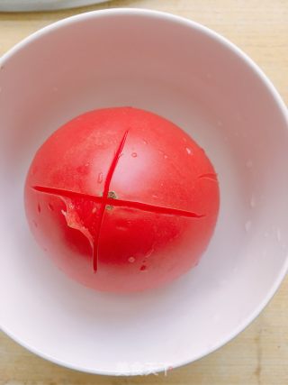 减脂菜番茄炒苦瓜的做法步骤：2