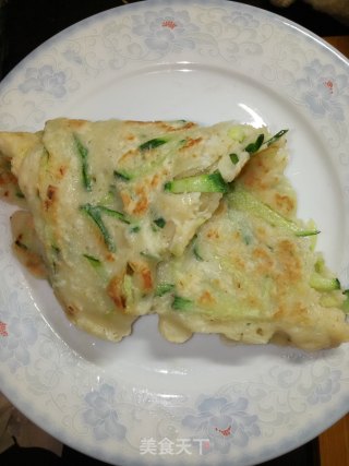 黄瓜丝饼的做法步骤：7