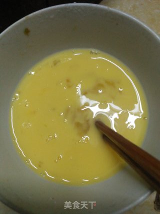 火腿鸡蛋卷的做法步骤：2