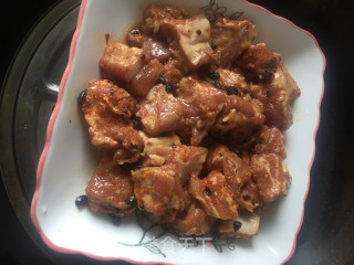 蒸排骨的做法步骤：3