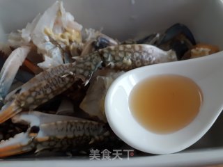 生腌螃蟹的做法步骤：6