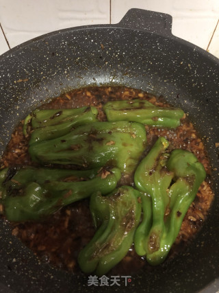 酒酿虎皮青椒的做法步骤：5