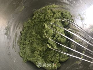 青汁戚风蛋糕的做法步骤：5