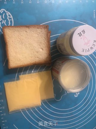 炼乳芝士吐司的做法步骤：1