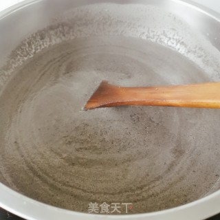 核桃黑芝麻糊的做法步骤：4