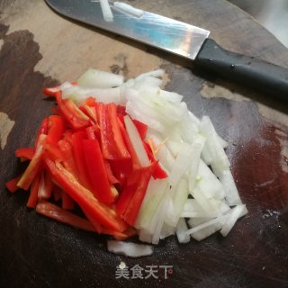 素炒冬瓜的做法步骤：1