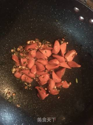 尖椒炒火腿的做法步骤：3