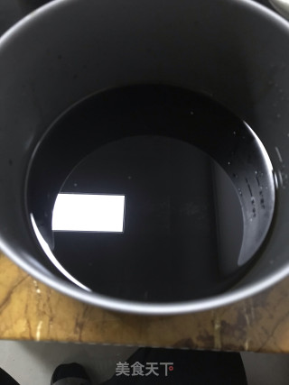 凉拌鱿鱼的做法步骤：3