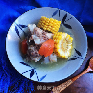 玉米萝卜大骨汤的做法步骤：9