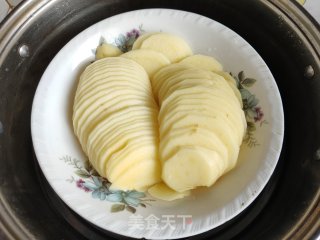 香煎土豆饼的做法步骤：1