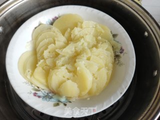 香煎土豆饼的做法步骤：3