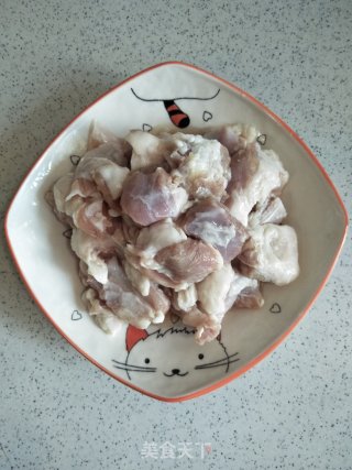 儿童餐2一大嘴猫吃肉的做法步骤：2