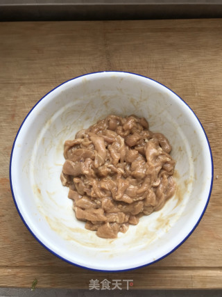 麻椒炒肉片的做法步骤：3