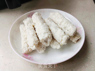 炸鱼柳的做法步骤：1