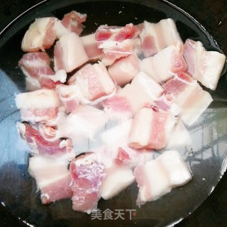 干豇豆烧肉的做法步骤：3