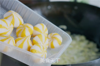 鱼籽丸白菜汤的做法步骤：4