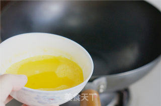 鸡蛋酱汁拌粉的做法步骤：4