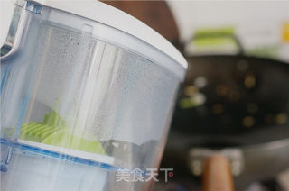 鸡蛋酱汁拌粉的做法步骤：6