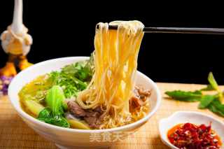 醇香牛肉骨汤的做法步骤：8