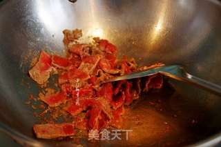 牛肉炒杏鲍菇的做法步骤：7