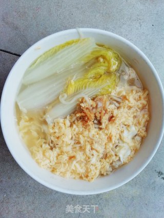 白菜心鸡蛋面的做法步骤：3