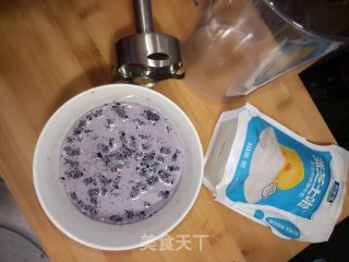 桑葚奶昔的做法步骤：2