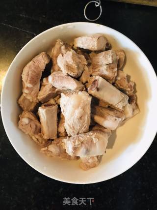 排骨豆角土豆的做法步骤：3
