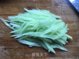 花生酱拌荞麦面（愤怒的小鸟鸟巢面）的做法步骤：1
