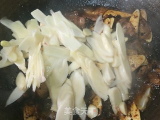 鲜笋仔姜回锅肉的做法步骤：8