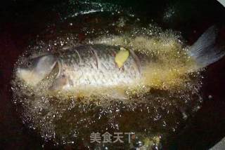 豆瓣鲫鱼的做法步骤：3