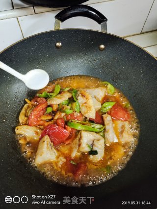 西红柿青椒炒青鱼片的做法步骤：5