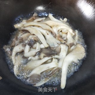 蚝油平菇的做法步骤：7