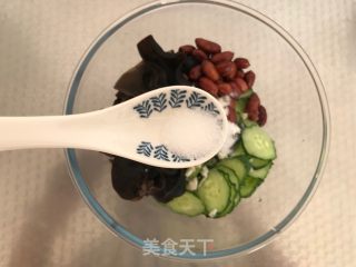 杂蔬大拌菜的做法步骤：6