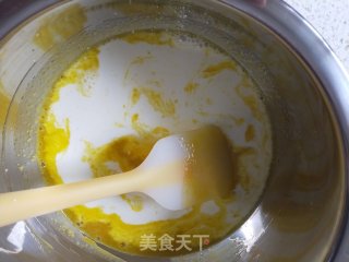 八寸斑马戚风蛋糕的做法步骤：4