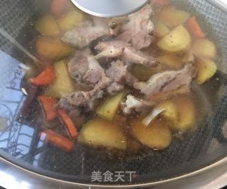 土豆炖羊肉的做法步骤：11