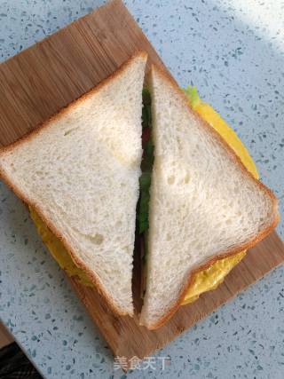 鸡蛋火腿三明治的做法步骤：7