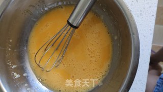 原味戚风蛋糕的做法步骤：7